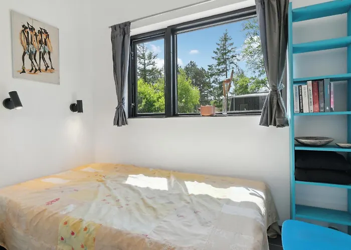 3 Bedroom Awesome In Сasa de vacaciones *